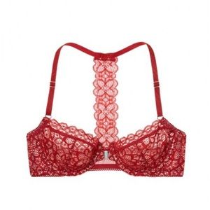 Victoria’s Secret dream angels unlined demi bra